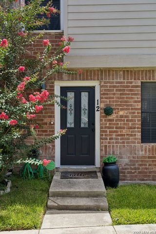 12 Cross Canyon, San Antonio, TX 78247