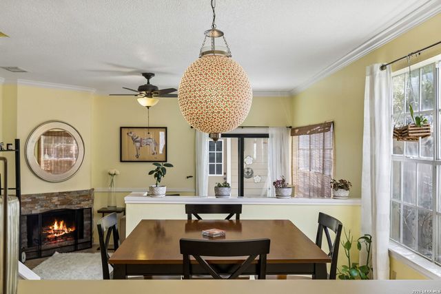 12 Cross Canyon, San Antonio, TX 78247