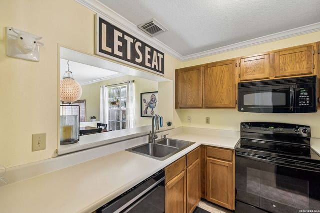 12 Cross Canyon, San Antonio, TX 78247