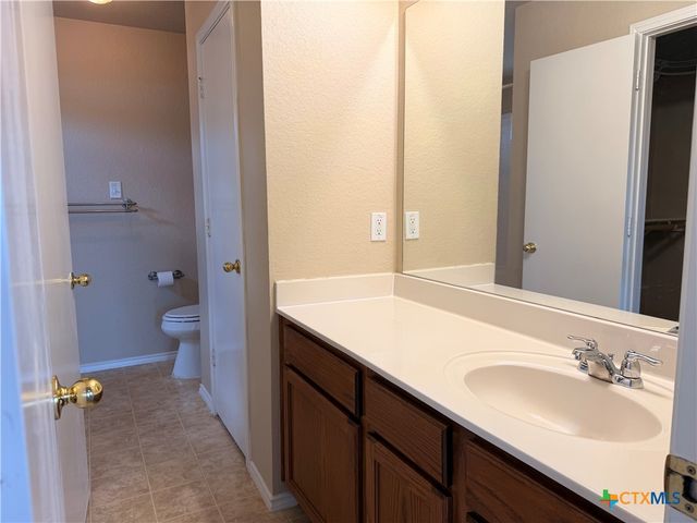 1229 Hilltop Drive, San Marcos, TX 78666