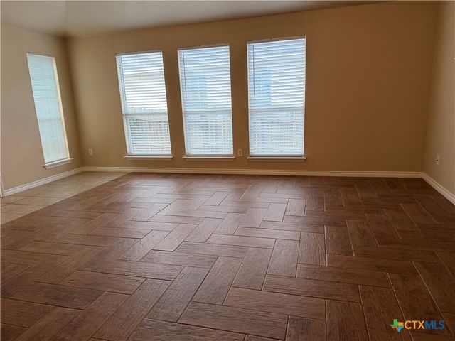 1229 Hilltop Drive, San Marcos, TX 78666