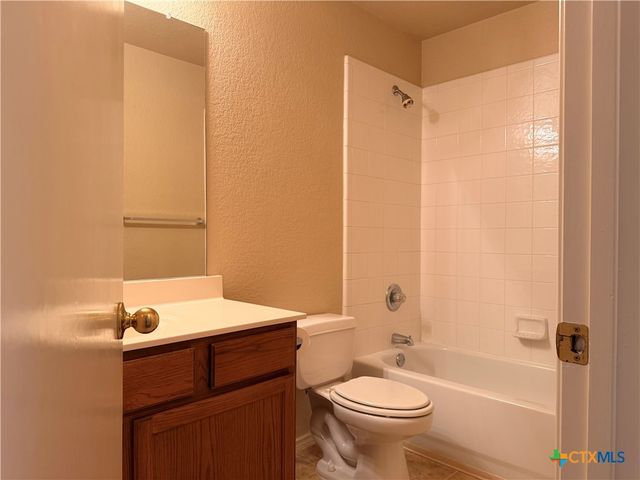 1229 Hilltop Drive, San Marcos, TX 78666