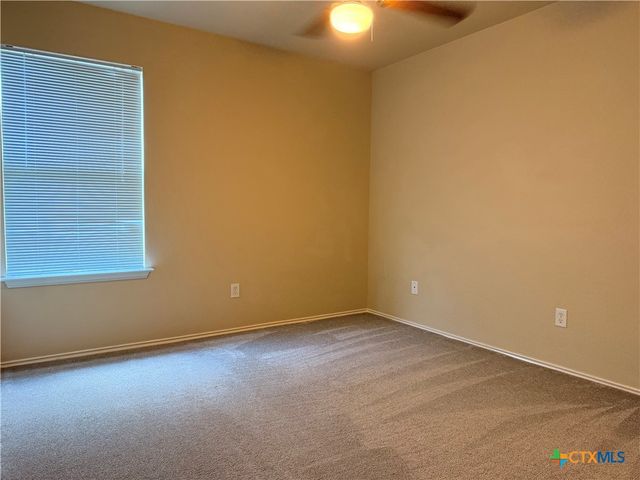 1229 Hilltop Drive, San Marcos, TX 78666