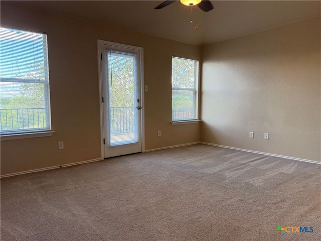 1229 Hilltop Drive, San Marcos, TX 78666
