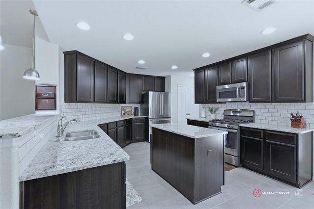 7415 Mustang Hill Lane, Spring, TX 77389