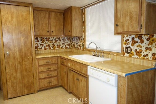 970 Vista Grande, Hemet, CA 92543