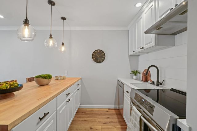 1250 Clay Street 103, San Francisco, CA 94108