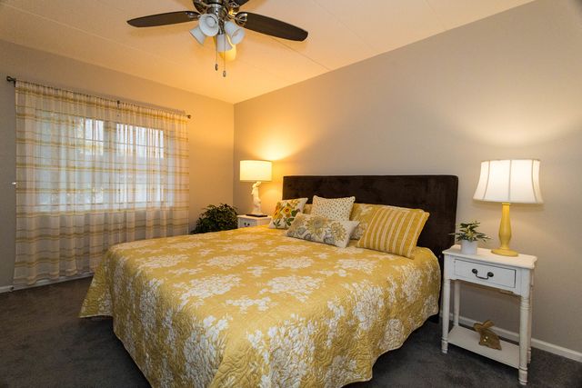 7755 BRISTOL PARK Drive 1NE, Tinley Park, IL 60477