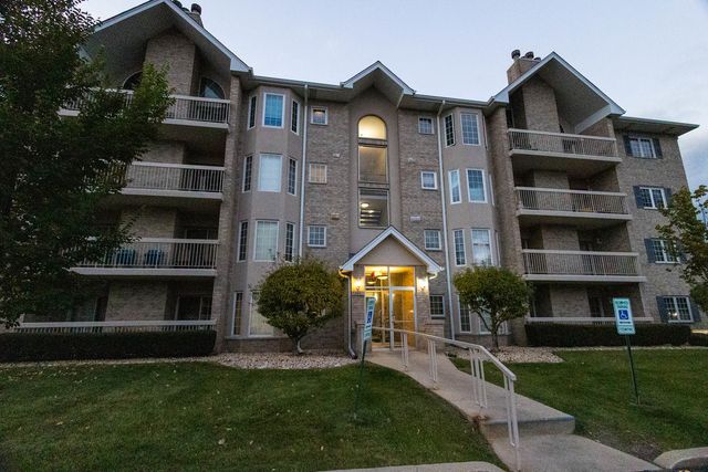 7755 BRISTOL PARK Drive 1NE, Tinley Park, IL 60477