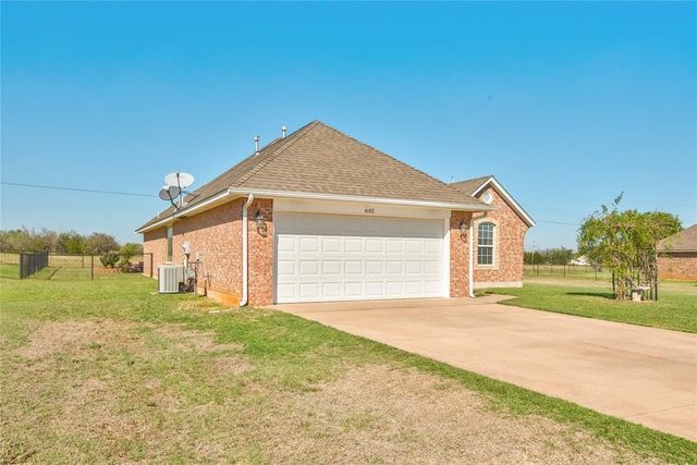 601 NW Van Buren Avenue, Piedmont, OK 73078