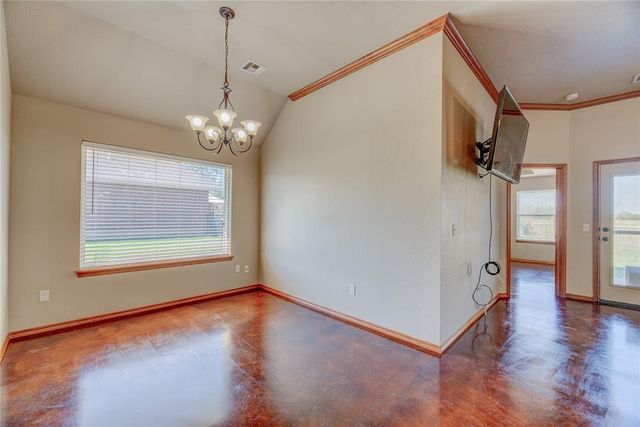 601 NW Van Buren Avenue, Piedmont, OK 73078