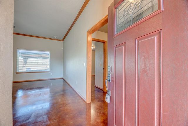 601 NW Van Buren Avenue, Piedmont, OK 73078