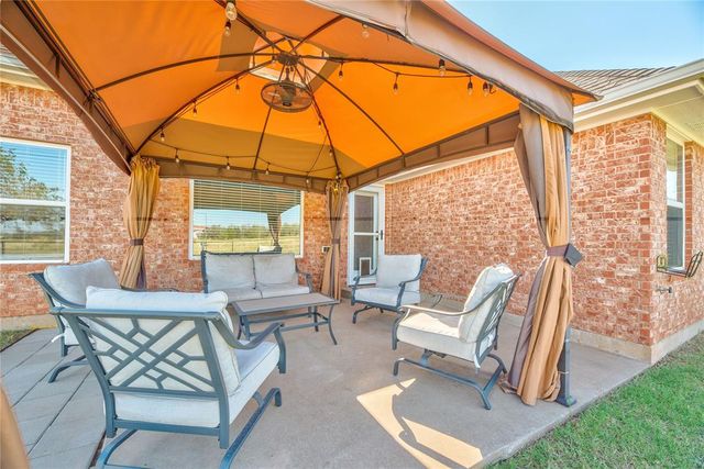 601 NW Van Buren Avenue, Piedmont, OK 73078
