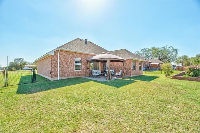 601 NW Van Buren Avenue, Piedmont, OK 73078