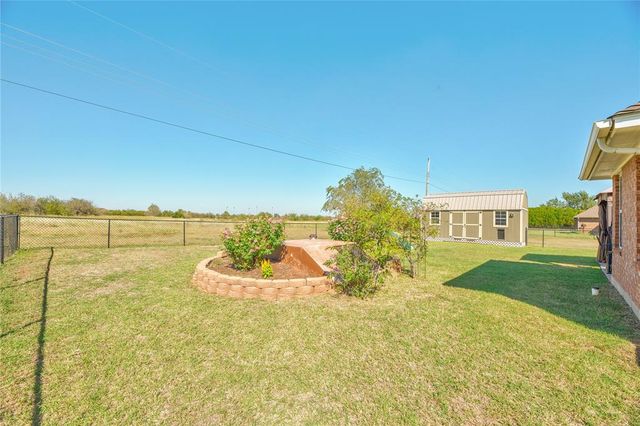 601 NW Van Buren Avenue, Piedmont, OK 73078