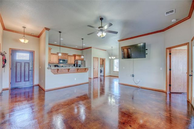 601 NW Van Buren Avenue, Piedmont, OK 73078