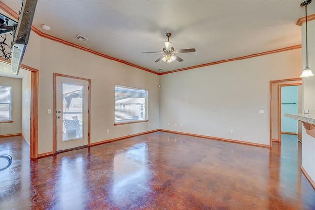 601 NW Van Buren Avenue, Piedmont, OK 73078