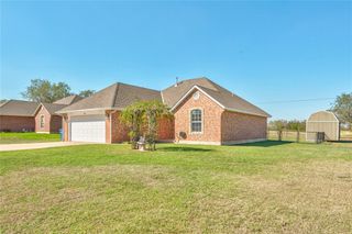 601 NW Van Buren Avenue, Piedmont, OK 73078