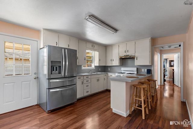 406 KELLY STREET, Burkburnett, TX 76354