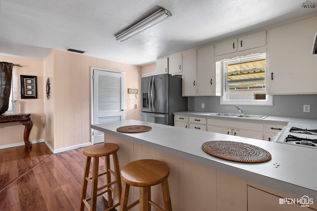 406 KELLY STREET, Burkburnett, TX 76354