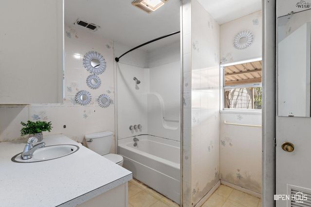 406 KELLY STREET, Burkburnett, TX 76354