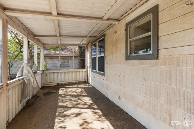 406 KELLY STREET, Burkburnett, TX 76354