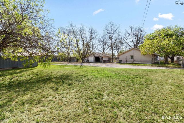 406 KELLY STREET, Burkburnett, TX 76354