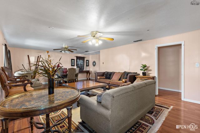 406 KELLY STREET, Burkburnett, TX 76354