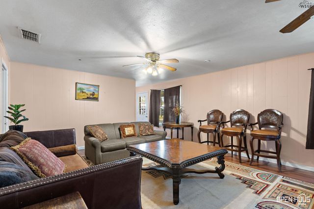 406 KELLY STREET, Burkburnett, TX 76354