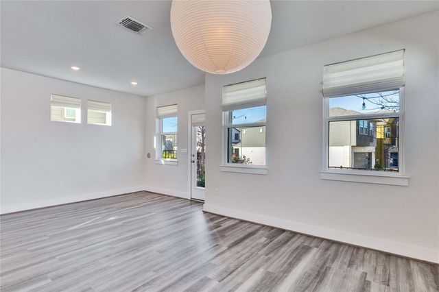 7408 Acela TRL 217, Austin, TX 78744