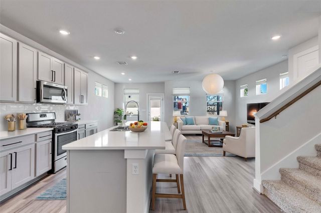 7408 Acela TRL 217, Austin, TX 78744