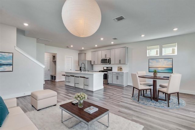 7408 Acela TRL 217, Austin, TX 78744