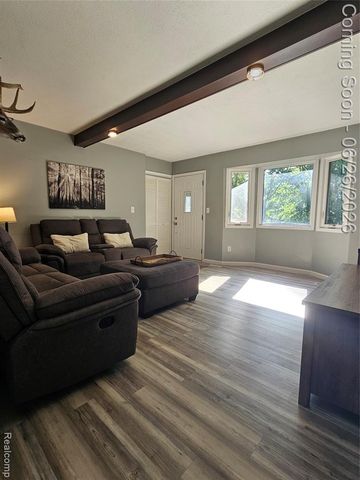 11211 Boyce Road, Chelsea, MI 48118