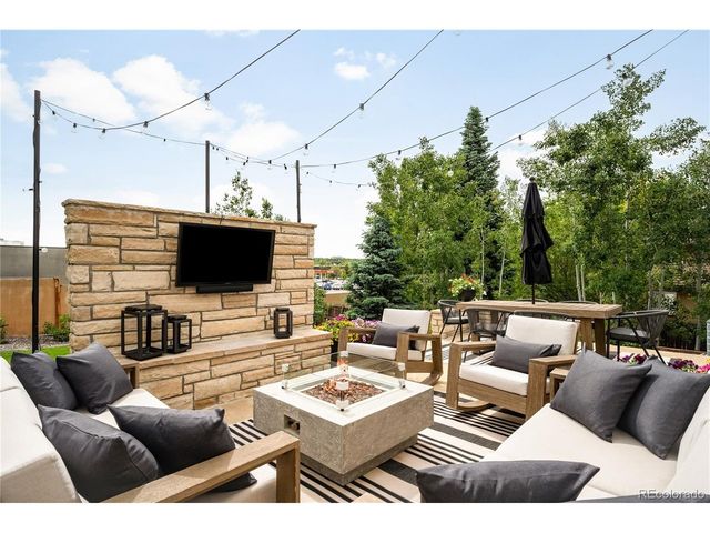 7270 E Euclid Dr, Centennial, CO 80111