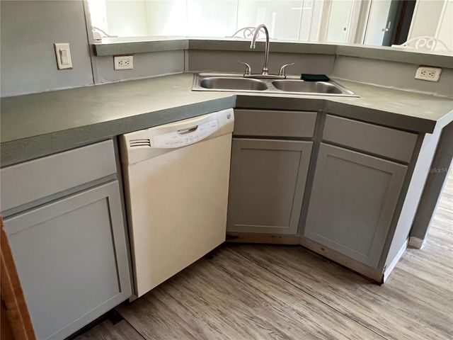 8489 NW 14TH AVENUE, Ocala, FL 34475