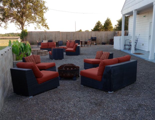 44537 Old Houston Highway, Prairie View, TX 77445