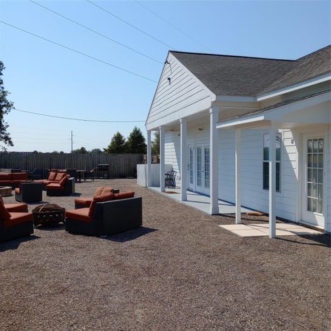 44537 Old Houston Highway, Prairie View, TX 77445