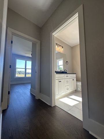 123 Ocoeeville Lane, Benton, TN 37307