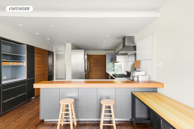 1760 2nd Ave Apt 21C, New York City, NY 10128