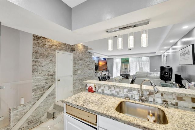 12662 NW 14TH STREET, Sunrise, FL 33323