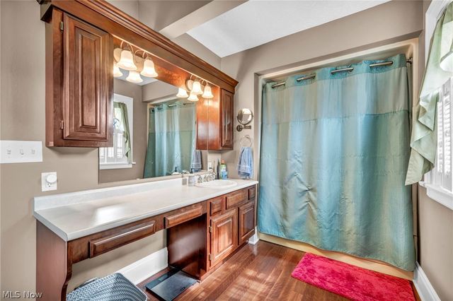 708 Park Avenue, Elyria, OH 44035