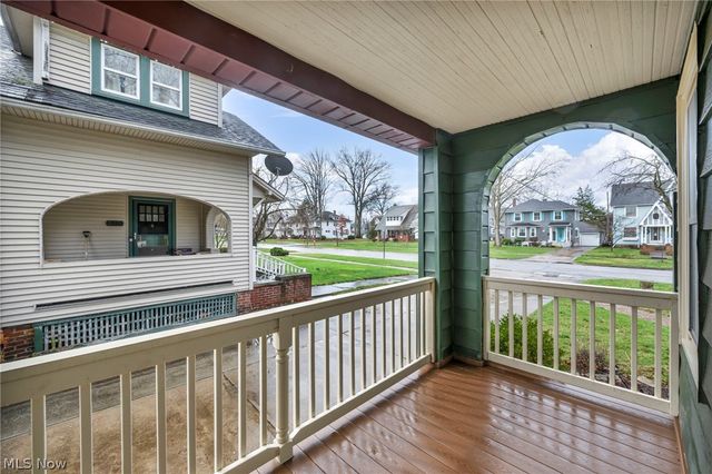 708 Park Avenue, Elyria, OH 44035