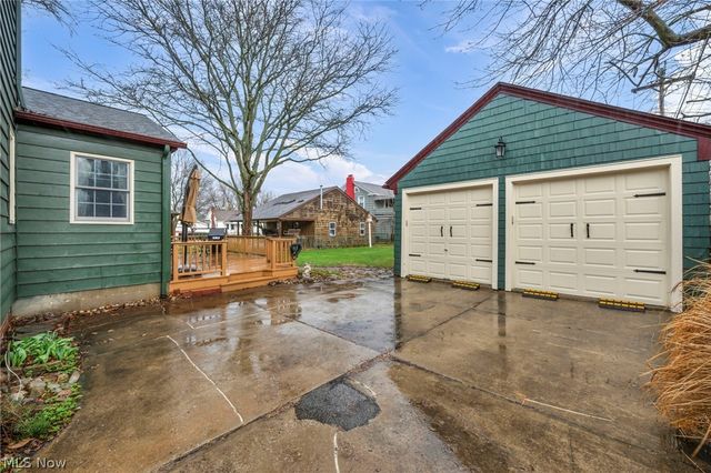 708 Park Avenue, Elyria, OH 44035