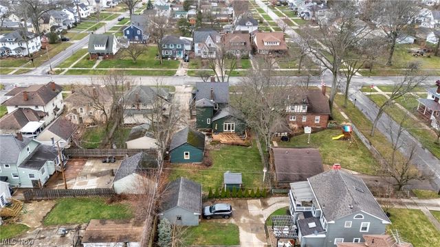 708 Park Avenue, Elyria, OH 44035