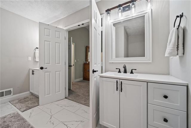1380 Grayland Hills Drive, Lawrenceville, GA 30046