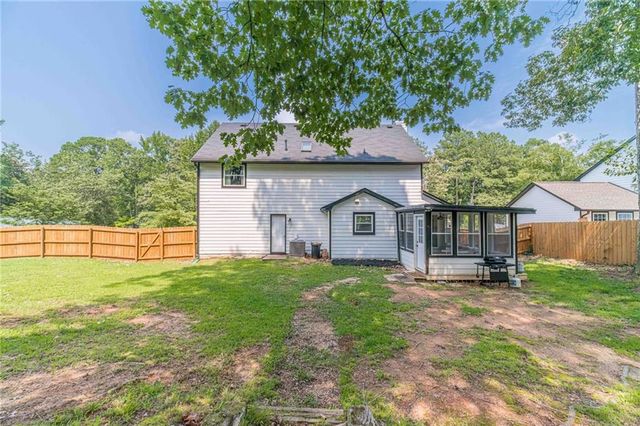 1380 Grayland Hills Drive, Lawrenceville, GA 30046