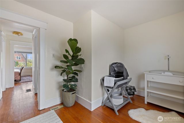 3516 N Proctor Street, Tacoma, WA 98407