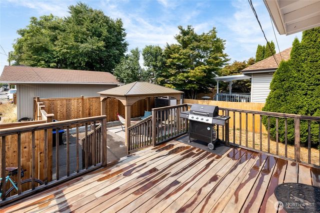 3516 N Proctor Street, Tacoma, WA 98407