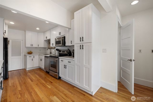 3516 N Proctor Street, Tacoma, WA 98407