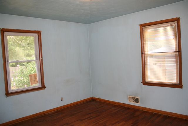 1175 Ravina Avenue, Benton Harbor, MI 49022
